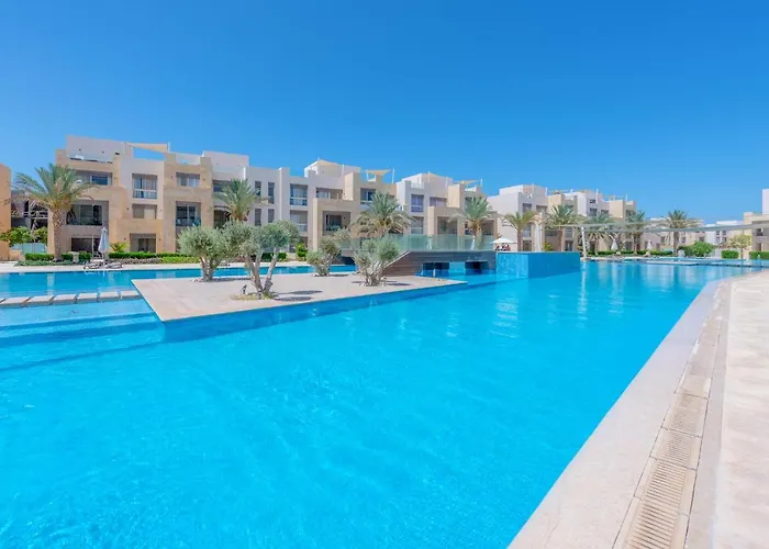 Elegant 2-bedroom In Mangroovy, Pool & *