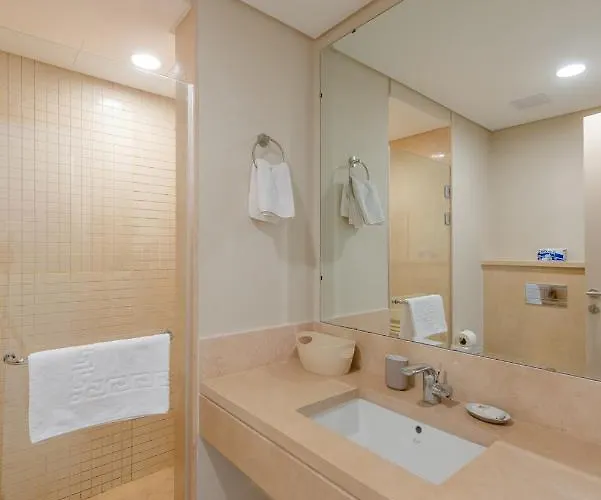Elegant 2-bedroom In Mangroovy, Pool & Hurghada