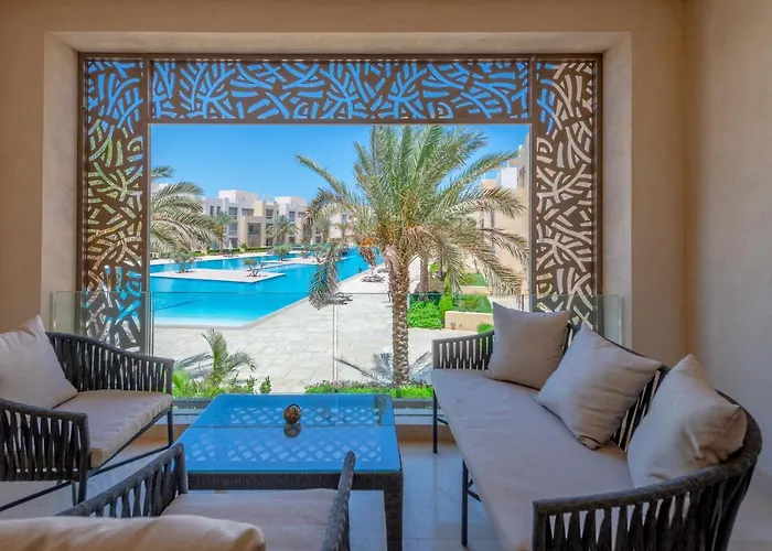 Elegant 2-bedroom In Mangroovy, Pool & Appartamento *